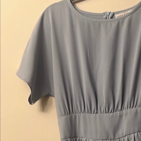 Gray Ruched Midi Sundress with Flutter Sleeves - Picture 5 of 14